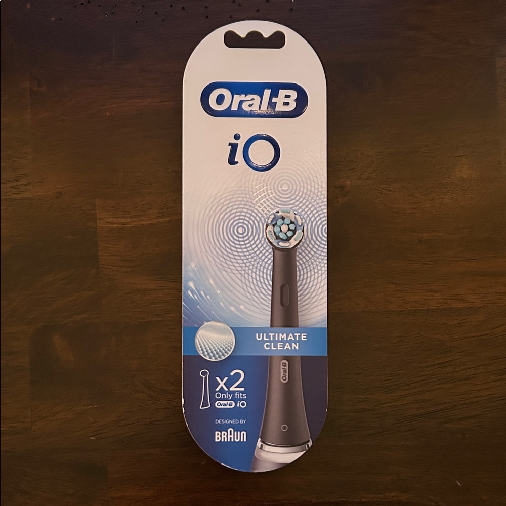 NEW Oral-B iO Ultimate Clean Electric Toothbrush Heads (2)